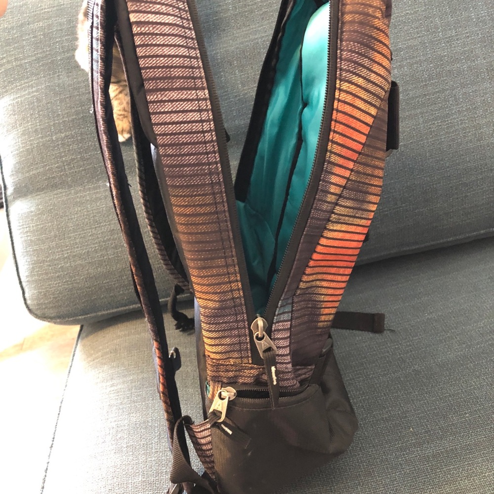 Backpack - Picture 3 of 5